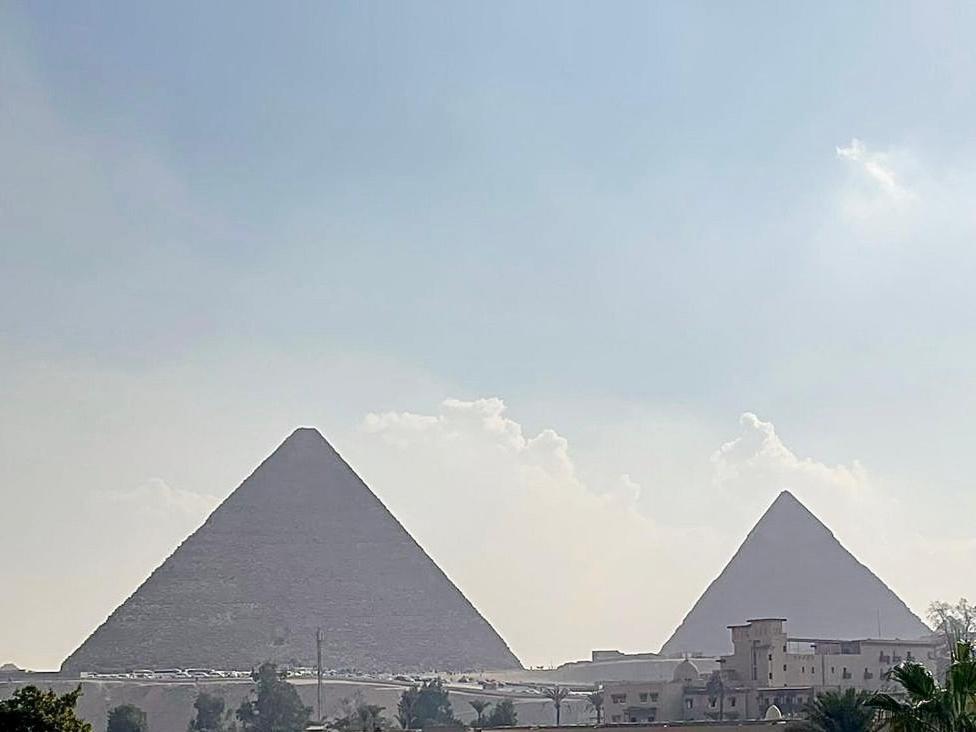 H100 Pyramids View Vandrehjem Giza Eksteriør billede